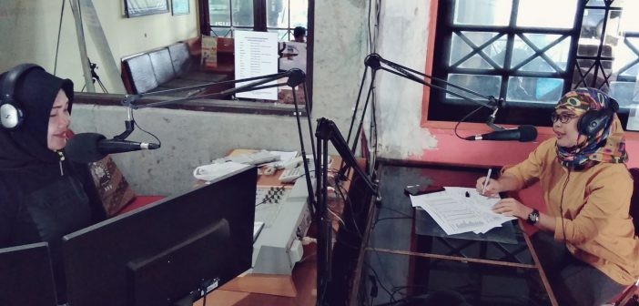 Sosialisasi Pendaftaran PTPS, Bawaslu Talkshow bersama Radio Slawi FM