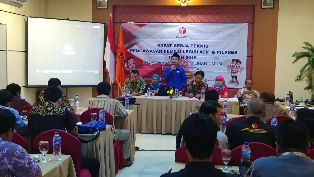 Bawaslu Kabupaten Tegal Gelar Rapat Kerja Teknis Pengawasan