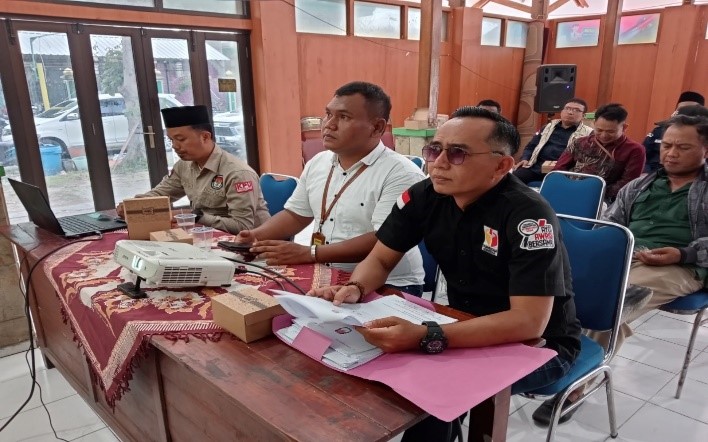 PANWASCAM ADIWERNA MENGHADIRI RAPAT PLENO DPSHP