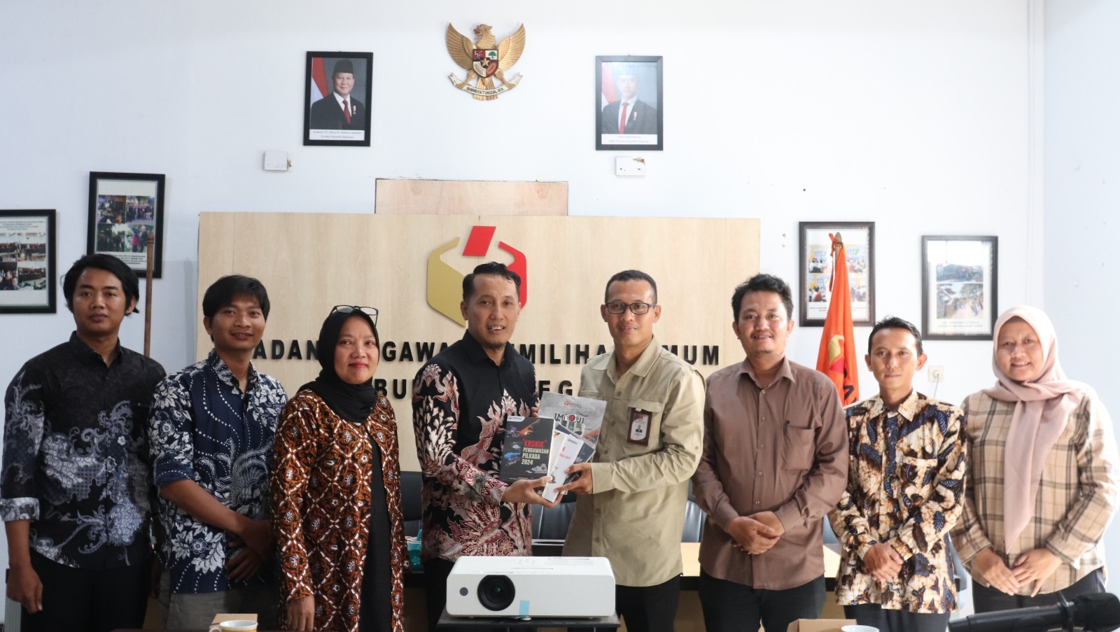 Audiensi Bawaslu Kabupaten Tegal dengan KPU Kabupaten Tegal