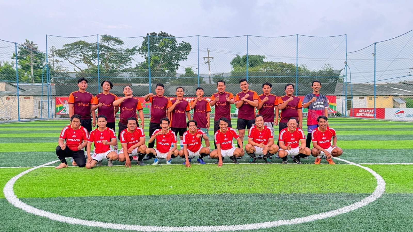 Pembinaan Mental Spiritual melalui Mini Soccer Bersama: Bawaslu Kabupaten Tegal dan Bawaslu Kabupaten Pemalang