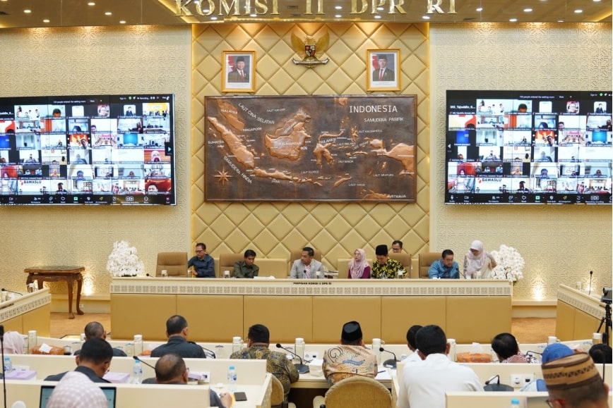 Suasana Rapat Dengar Pendapat (RDP) di Ruang Rapat Komisi II DPR RI, Jakarta, Senin (7/7/2025)/Foto: Publikasi dan Pemberitaan Bawaslu