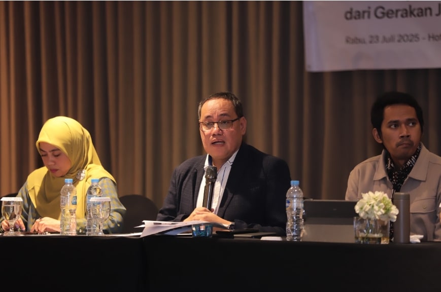 Anggota Bawaslu Herwyn JH Malonda saat menyampaikan arahan di diskusi publik “Menjaga Integritas Pemilu dengan Perbaikan Tata Kelola Pemilu: Pembelajaran dan Rekomendasi Kebijakan dari Gerakan JagaSuara2024” di Jakarta, Rabu (23/7/2025).