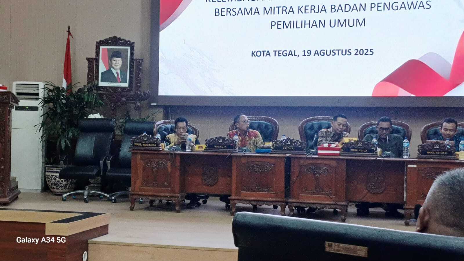 Bawaslu Harus Jadi Pekerja Demokrasi, Bukan Sekedar Pekerja Pemilu