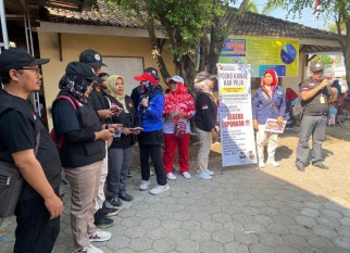 Patroli Kawal Hak Pilih Panwaslu Kecamatan Warureja