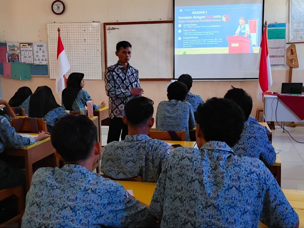 Bawaslu Kabupaten Tegal Ajak Siswa SMA Negeri 1 Warureja Jadi Pengawas Partisipatif