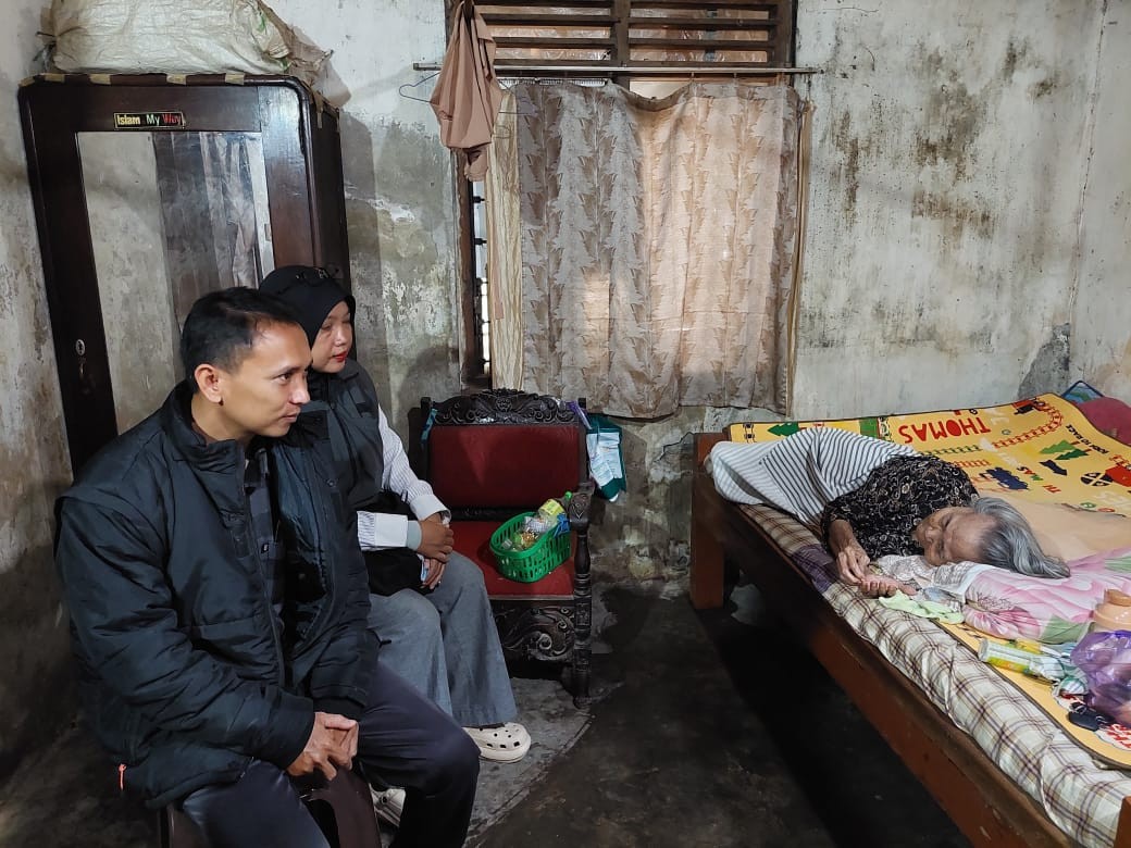 Pengawasan langsung dan melekat proses Coktas di Desa Warureja rumah warga lanjut usia, Selasa (23/9/2025)