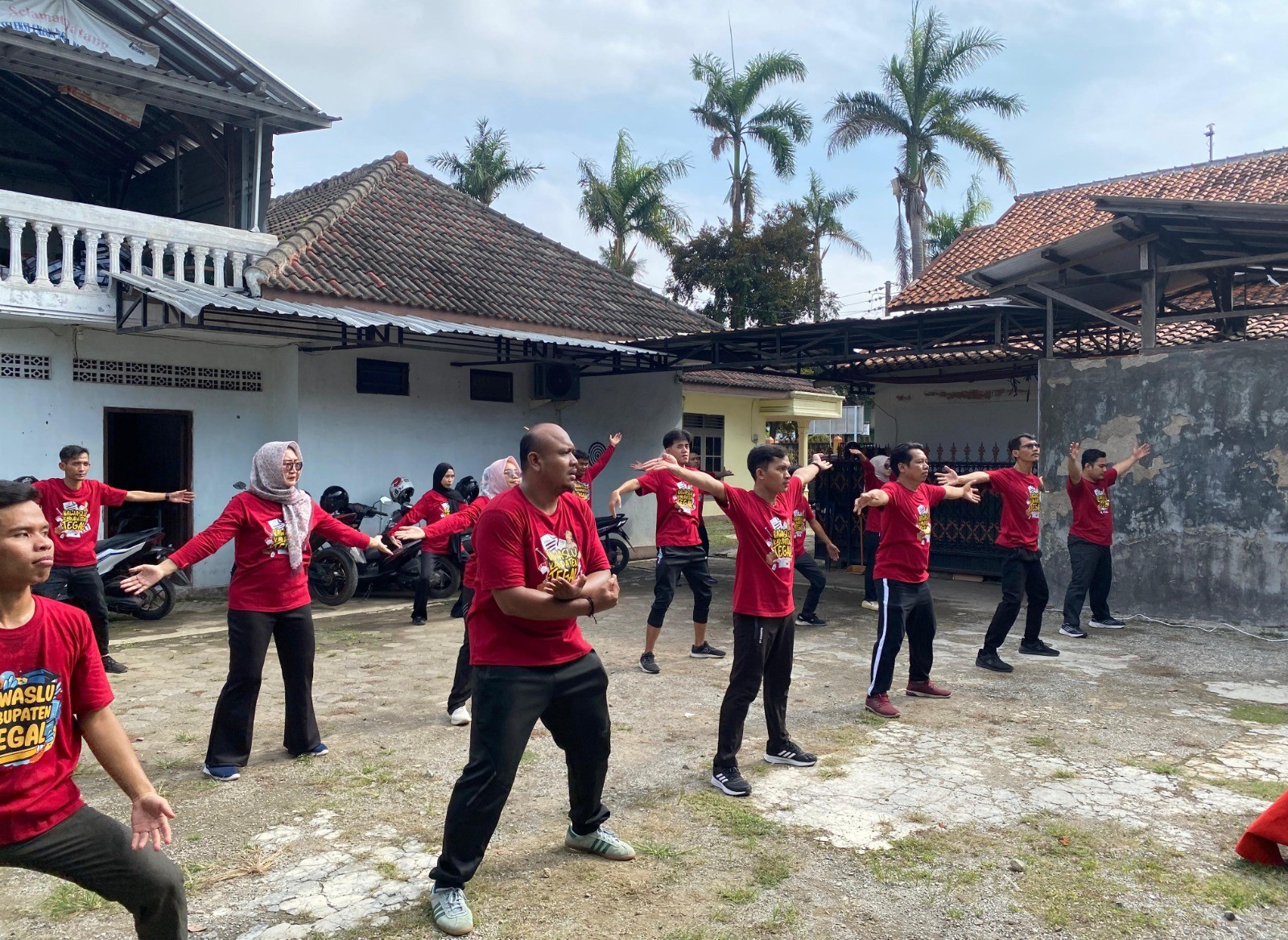 Bawaslu Kabupaten Tegal Gelar Kegiatan “Jum’at Sehati dan Jumpa Berlian” Wujudkan Tubuh Sehat dan Hati Kuat Iman