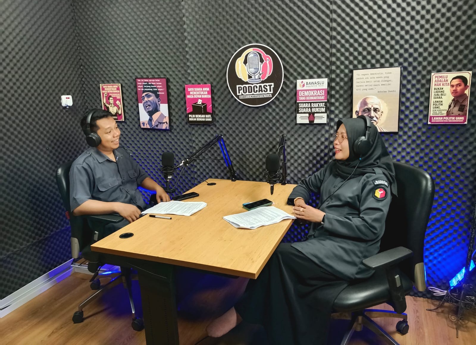 Uji Petik, Bukan Uji Coba: Bawaslu Kabupaten Tegal Kupas Cara Menjaga Akurasi Data Pemilih Lewat Podcast