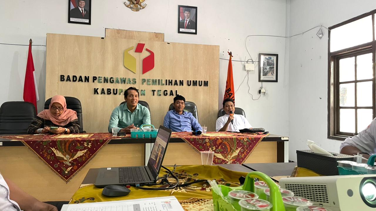 Perkuat Profesionalisme Pengawasan, Bawaslu Kabupaten Tegal Gelar Bimtek SiGapLapor