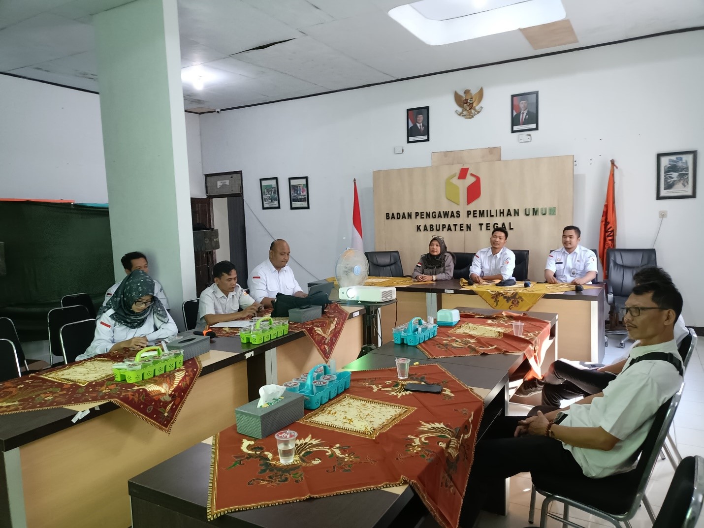 Bawaslu Kabupaten Tegal Gelar Diskusi Hukum Internal Bahas DIM Perbawaslu 4/2023