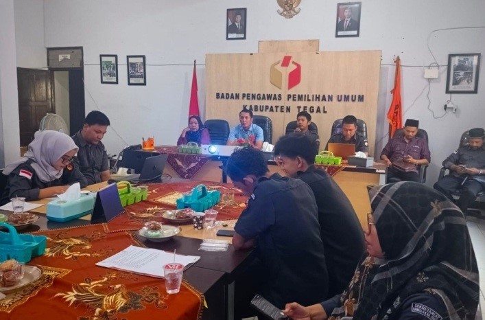 Bawaslu Kabupaten Tegal Laksanakan Pemutakhiran Daftar Informasi Publik (DIP) Semester II