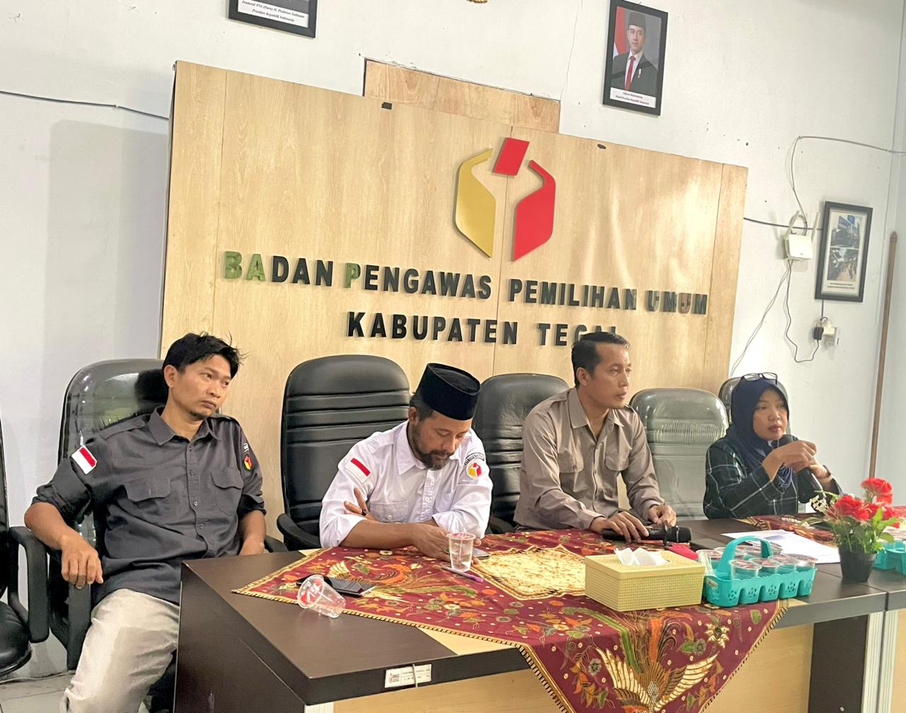 Divisi P2H Dorong Konsolidasi Demokrasi Berkelanjutan di Bawaslu Kabupaten Tegal
