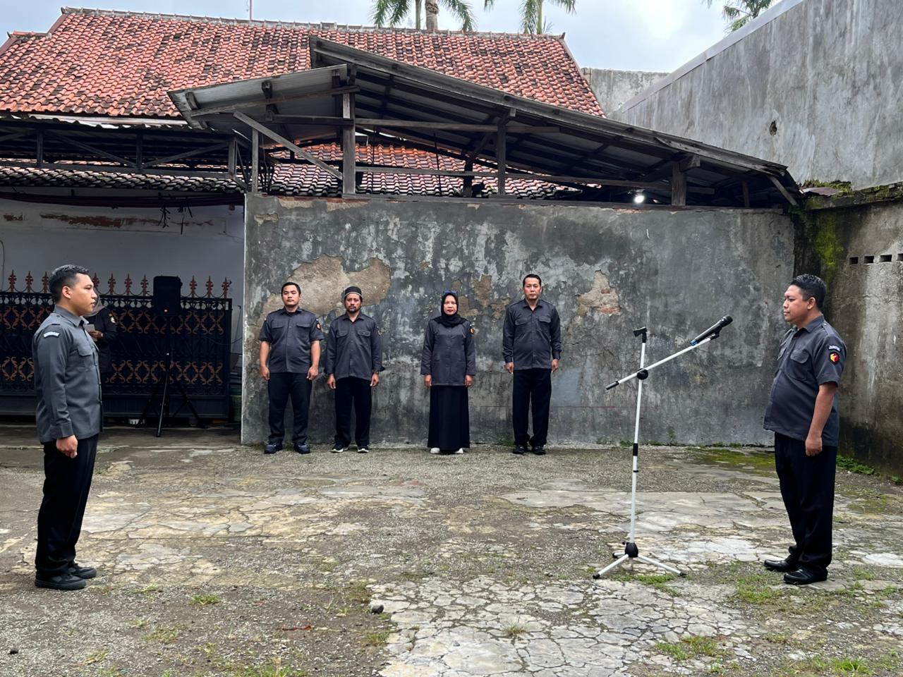 Berlomba dalam Kebaikan, Bawaslu Kabupaten Tegal Awali Pekan dengan Semangat Integritas