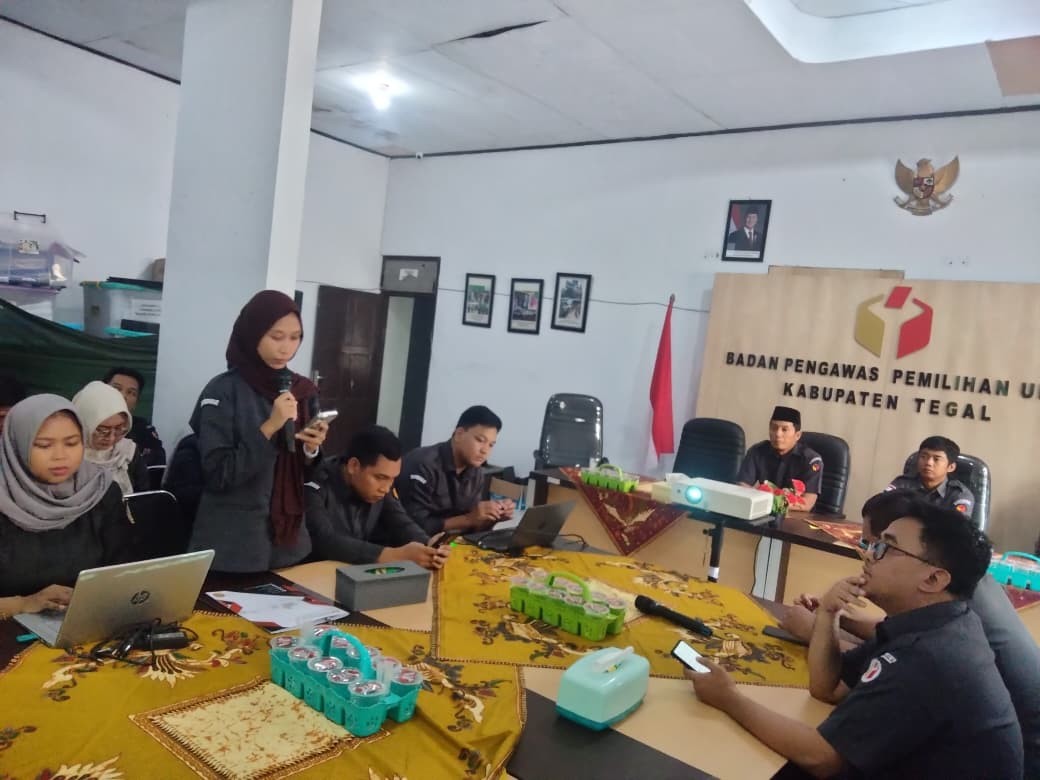 Bawaslu Kabupaten Tegal Gelar Bimtek Penerimaan Laporan Dugaan Pelanggaran Pemilu