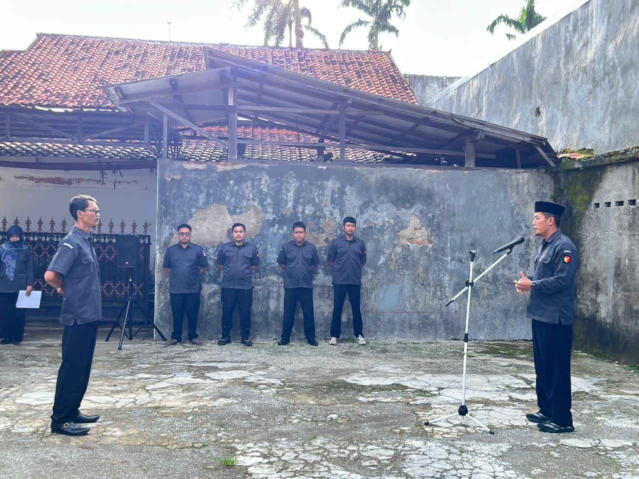 Apel Perdana Pasca Lebaran, Ketua Bawaslu Kab.Tegal Tekankan Peningkatan Kinerja