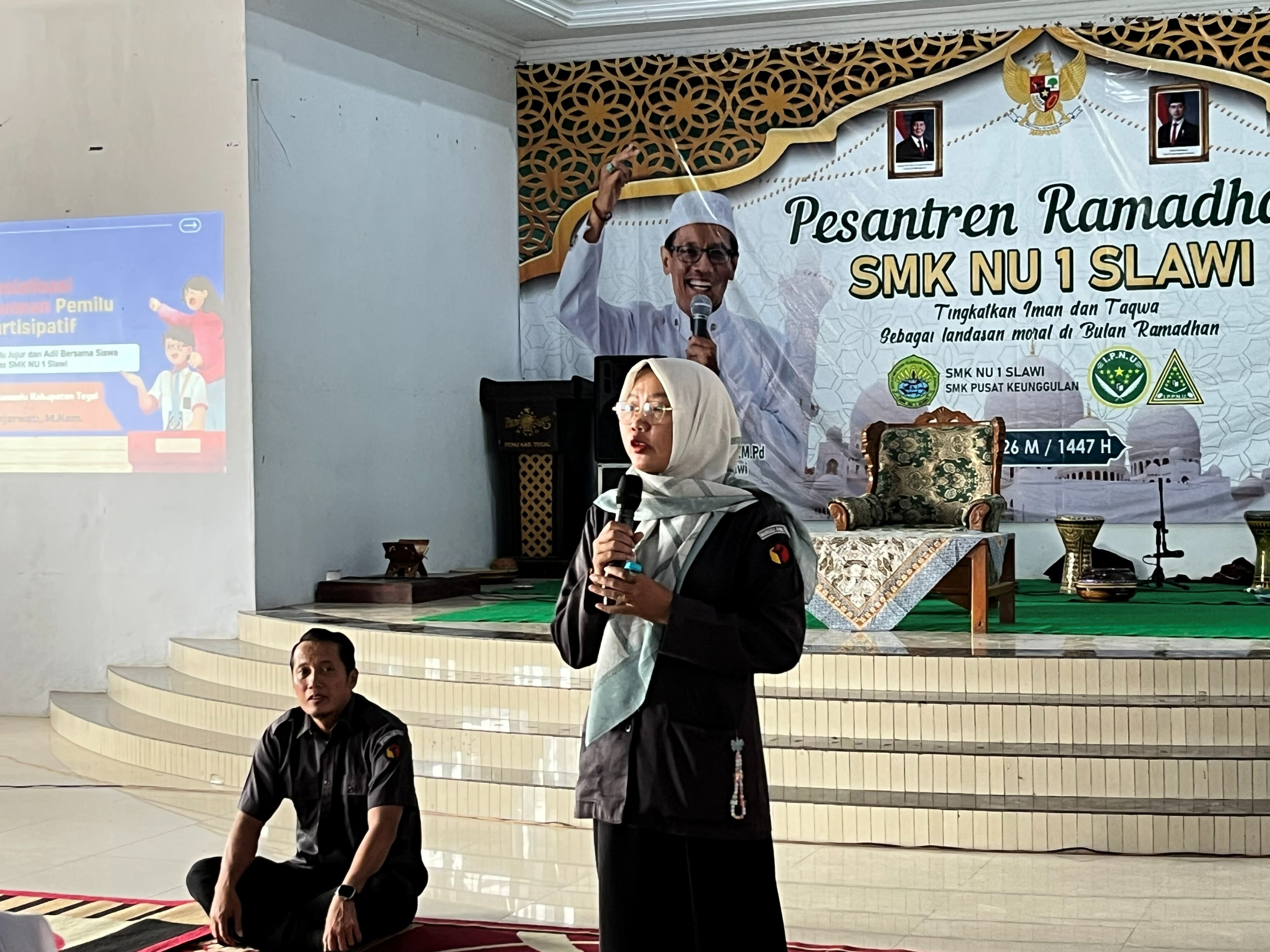 Bawaslu Kabupaten Tegal Temukan 30 Pemilih Pemula Belum Masuk DPT di SMK NU 1 Slawi