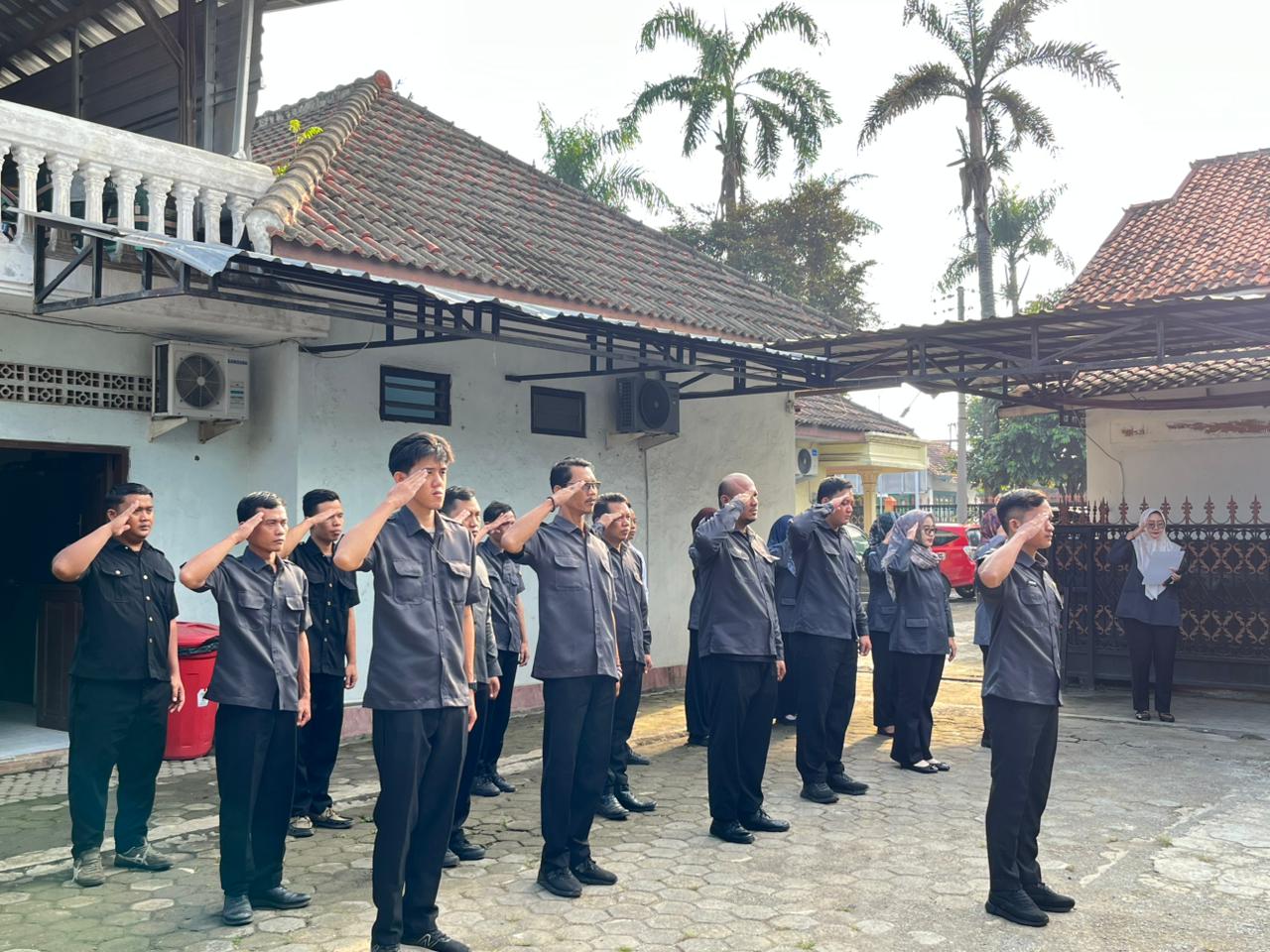 Achmad Marzuki Tekankan Budaya Kerja Positif dan Produktif Dalam Apel Pagi