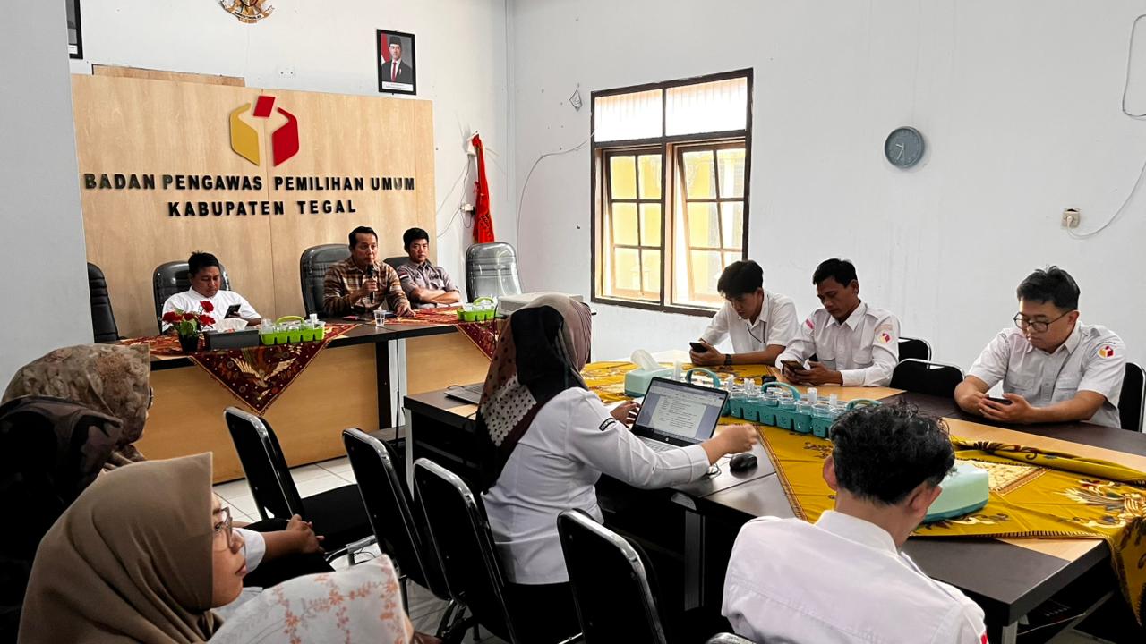 Perkuat Sinergi, Bawaslu Kabupaten Tegal Gandeng Forkopimda dan Media