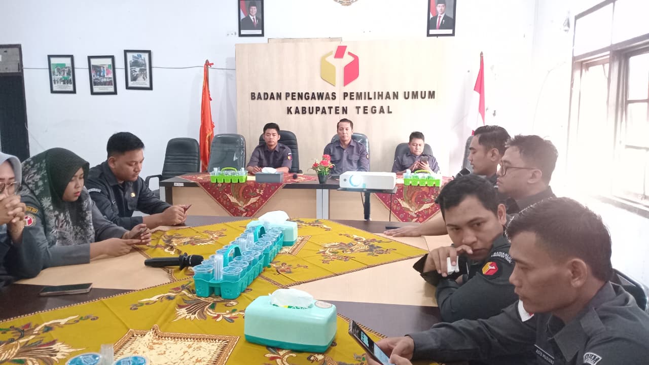 Siapkan Agenda Strategis, Bawaslu Kabupaten Tegal Tingkatkan Soliditas Internal