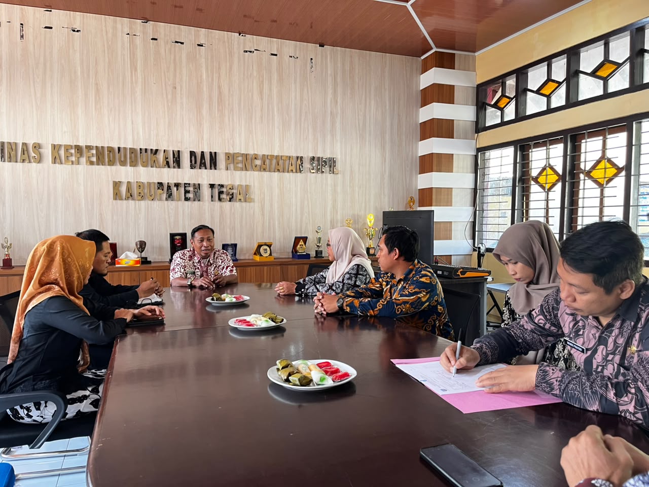 Pengawasan Data Pemilih Jadi Fokus Bawaslu Kabupaten Tegal Gelar Audiensi Dengan Disdukcapil