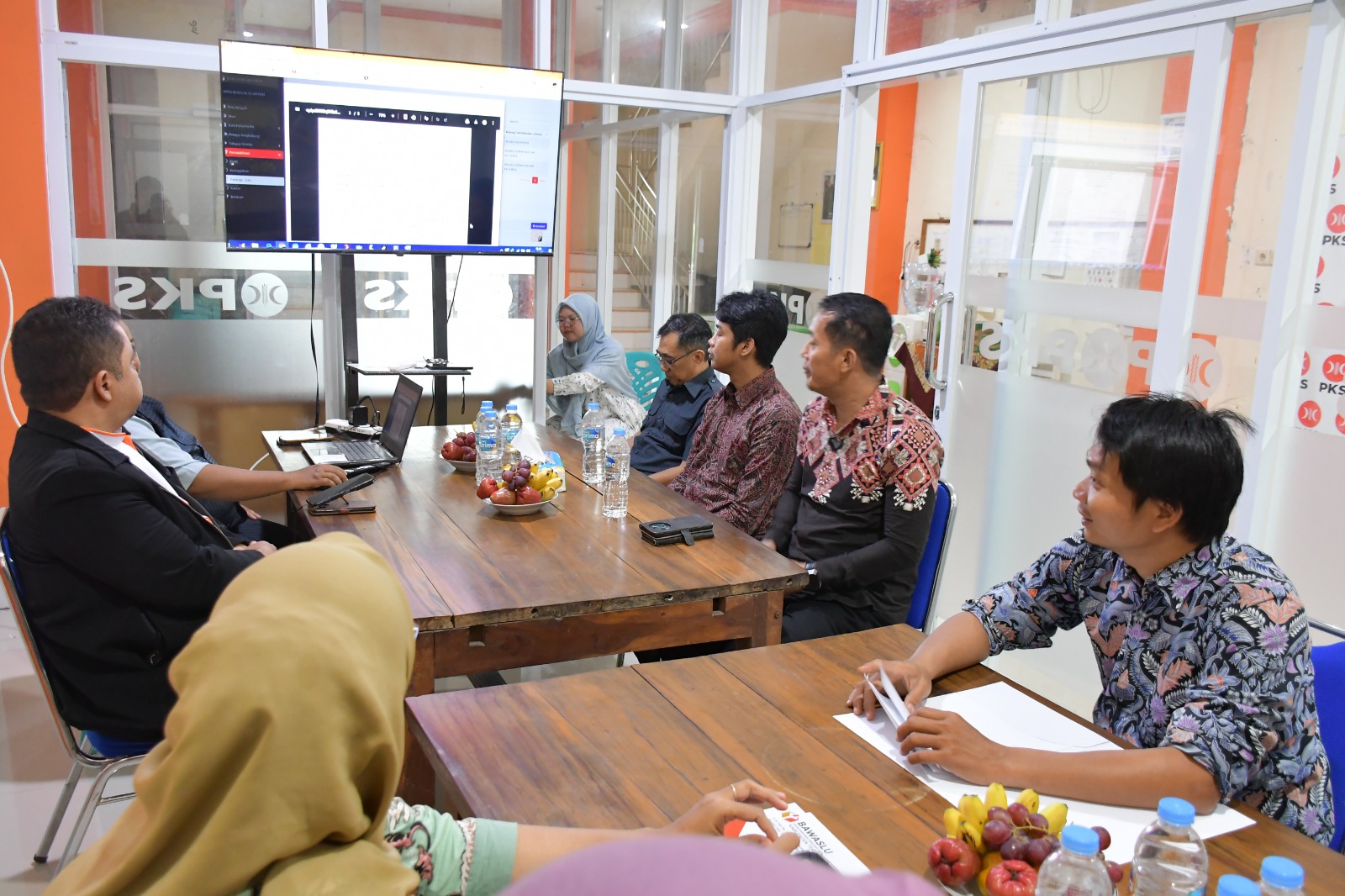 KONSOLIDASI DEMOKRASI: BAWASLU KABUPATEN TEGAL DAN PKS PERKUAT KOMITMEN MENUJU PEMILU BERINTEGRITAS