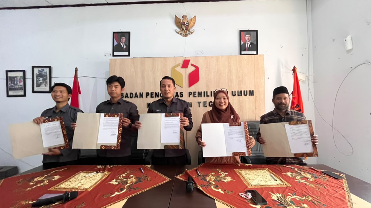 Perkuat Akuntabilitas, Bawaslu Kabupaten Tegal lakukan Penandatanganan IKU Tahun 2026 Serentak se-Jawa Tengah