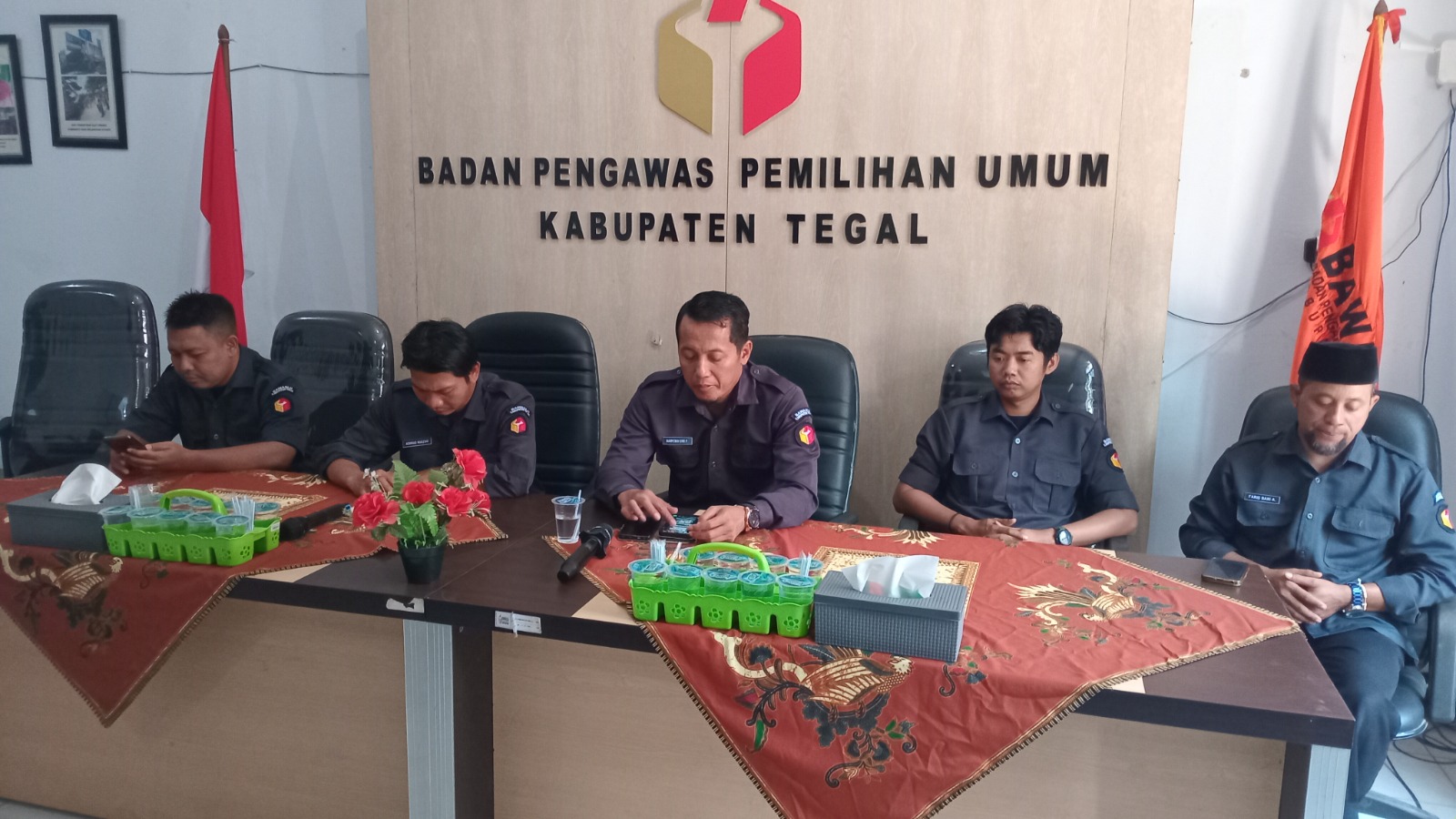 Tak Sekedar Rapat, Bawaslu Kabupaten Tegal Matangkan Langkah Pengawasan dan Penguatan Demokrasi