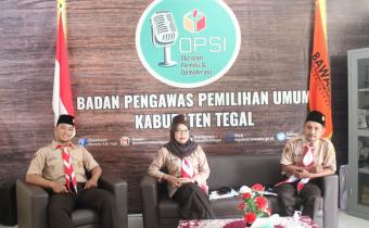 Bawaslu Kabupaten Tegal Mengenalkan Saka Adhyasta Pemilu Melalui Giat Live OPSI (Obrolan Pemilu dan Demokrasi)