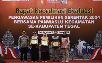 Dorong Kualitas Pengawasan Bawaslu Kab.Tegal Gelar Rapat Koordinasi Evaluasi Pengawasan Pemilihan Serentak 2024.