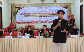 Bawaslu Kabupaten Tegal Gelar Sosialisasi Pengawasan Pemilu Partisipatif di SMKN 1 Slawi