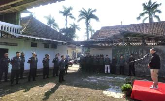 Anggota Bawaslu RI, Totok Hariyono Kunjungi Bawaslu Kabupaten Tegal, Tekankan Peran Strategis di Masa Non-Tahapan.