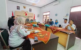 Merayakan Kemerdekaan Lewat Nada dan Narasi: Bawaslu Tegal Gaet Seniman untuk Podcast Spesial 17 Agustus