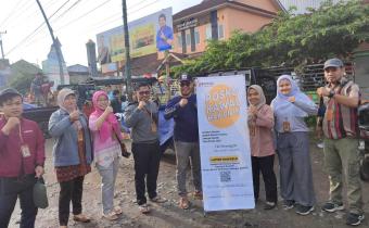 Panwaslu Kecamatan Lebaksiu Kawal Hak Pilih di Tengah Hiruk Pikuk Pasar 