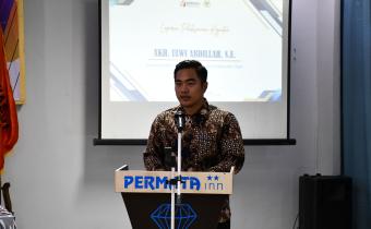 Kasubag Administrasi Bawaslu Kabupaten Tegal Sampaikan Laporan Panitia Kegiatan Penguatan Kelembagaan