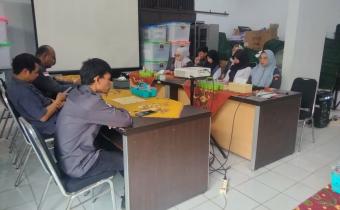 Bawaslu Kabupaten Tegal Gelar Rapat Internal Bahas Agenda Mingguan dan Persiapan Kegiatan Hari Sumpah Pemuda