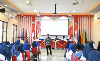 Tingkatkan Kesadaran Demokrasi, Bawaslu Kabupaten Tegal Gandeng Pelajar SMK Negeri 1 Dukuhturi