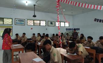 Bawaslu Kabupaten Tegal Lakukan Uji Petik Pemilih Baru di SMK Ma’arif NU Talang