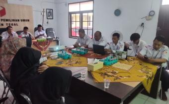 Bawaslu Kabupaten Tegal Gelar Rapat Pleno Bahas Persiapan Kerja Sama dengan Perisai Demokrasi Bangsa Kabupaten Tegal