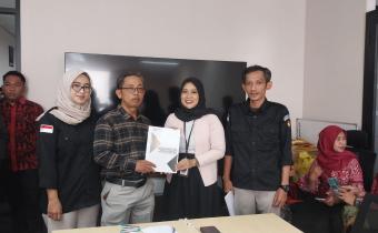 Bawaslu Kabupaten Tegal Serahkan Laporan Penggunaan Dana Hibah Pilkada 2024