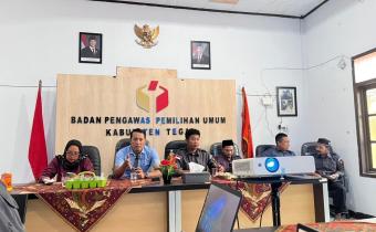 Bawaslu Kabupaten Tegal Tekankan Penguatan Tata Kelola Informasi Publik dalam Rapat Pemutakhiran Semester II