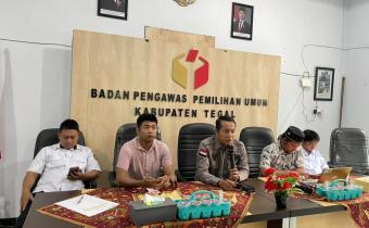 Bedah Capaian dan Tantangan, Bawaslu Kabupaten Tegal Finalisasi Laporan PP Datin 2025