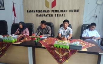 Bawaslu Kabupaten Tegal Gelar Rapat Pleno Persiapan Pengawasan PDPB Triwulan I 2026
