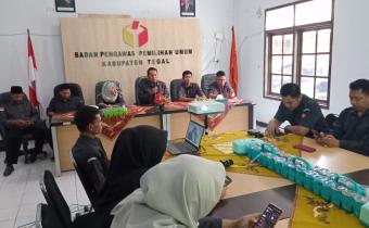 Rapat Internal Bawaslu Kab.Tegal, Dari Bedah Kasus hingga Persiapan Peringatan HUT ke-18 Bawaslu RI