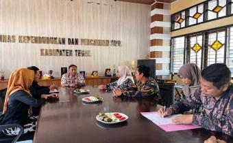 Pengawasan Data Pemilih Jadi Fokus Bawaslu Kabupaten Tegal Gelar Audiensi Dengan Disdukcapil