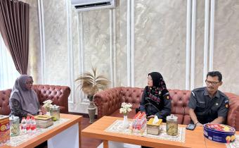 Bawaslu Kabupaten Tegal Perkuat Sinergi Pendidikan Demokrasi melalui Penjajakan MoU dan PKS dengan MAN 2 Tegal