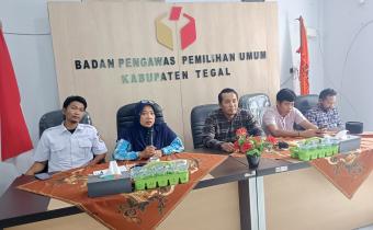 Bawaslu Kabupaten Tegal Matangkan Persiapan Sosialisasi Pengawasan Pemilu Partisipatif di SLB Manunggal Slawi